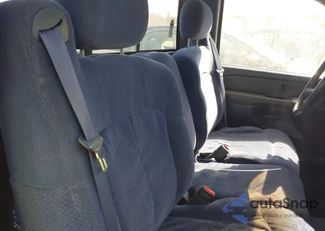 1999 Chevrolet Silverado C1500 из США, поврежденный, VIN 1GCEC14V3XE158578